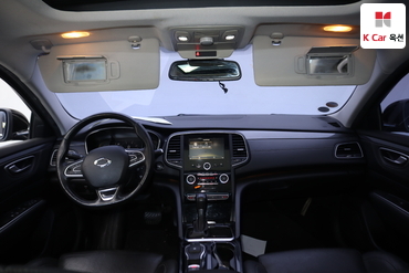 2016 - renault sm6