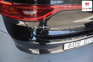 2016 - renault sm6