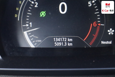 2016 - renault sm6