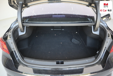 2016 - renault sm6
