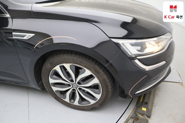 2016 - renault sm6