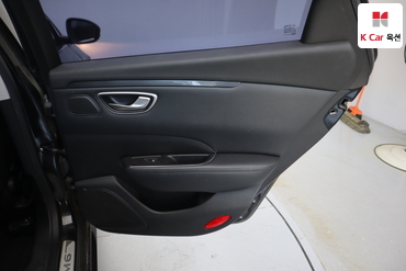 2016 - renault sm6