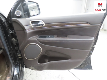 2014 - jeep grand cherokee