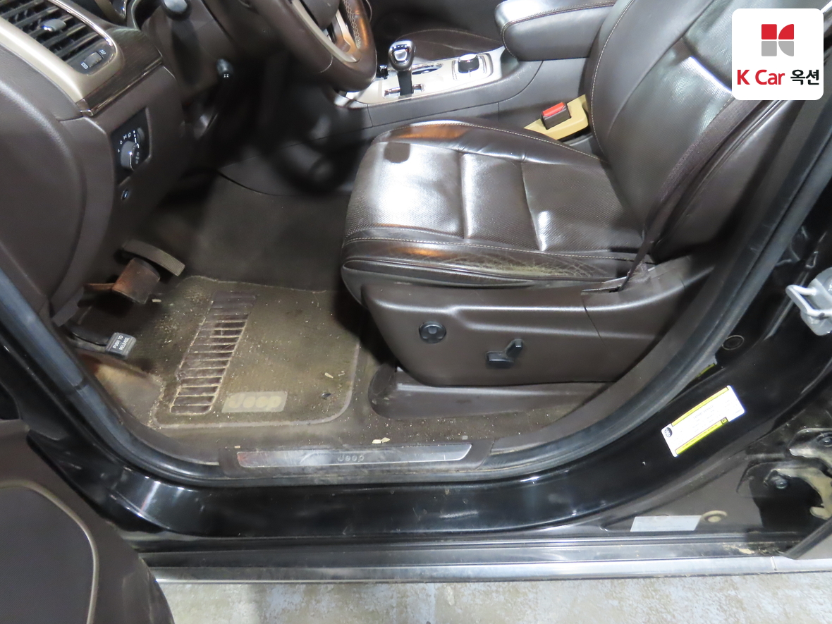 JEEP 그랜드 체로키 - 18