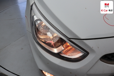 2018 - hyundai accent