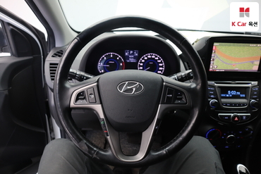 2018 - hyundai accent