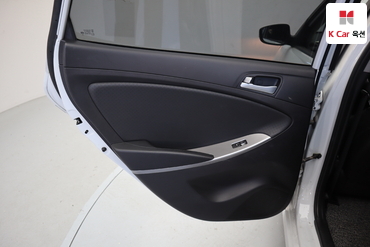 2018 - hyundai accent