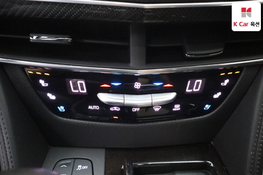2020 - cadillac ct6