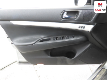 2009 - infiniti g37