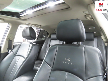 2009 - infiniti g37
