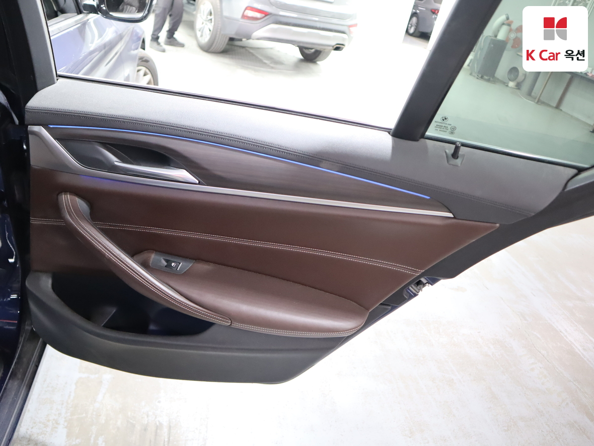 BMW 5 시리즈 - 28