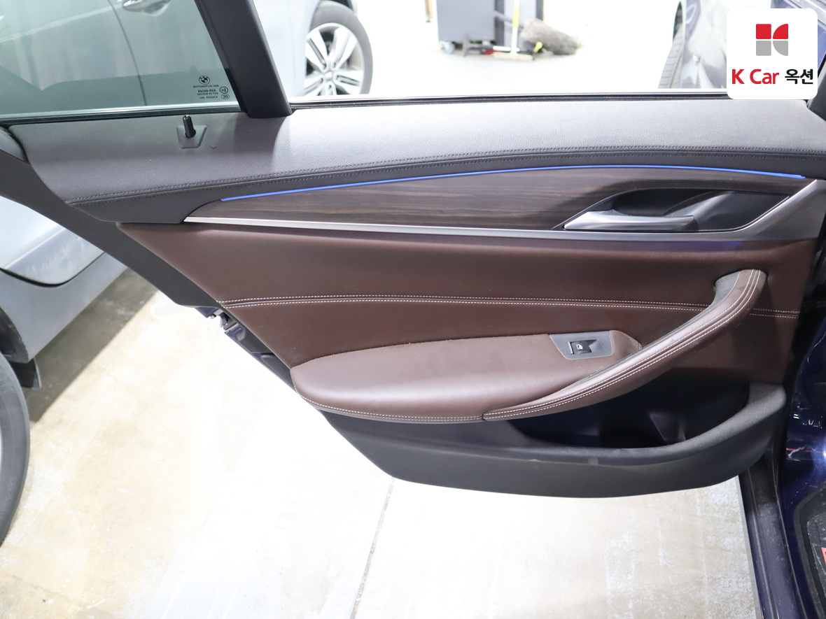 BMW 5 시리즈 - 23