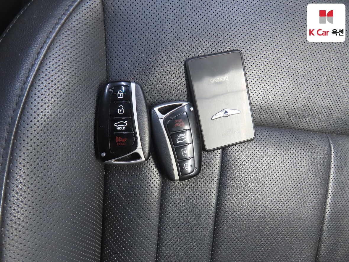 Hyundai Genesis - 17