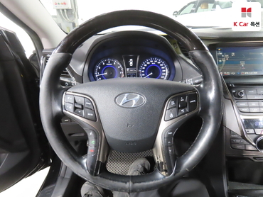 2014 - hyundai grandeur