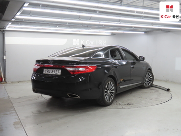 2014 - hyundai grandeur