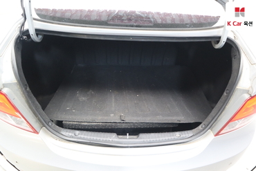 2016 - hyundai accent