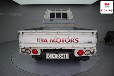 2020 - kia bongo iii