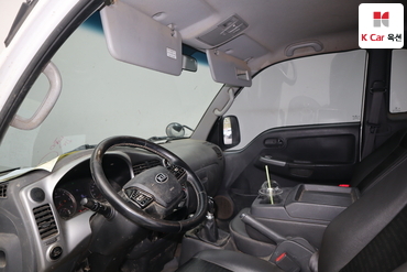 2020 - kia bongo iii