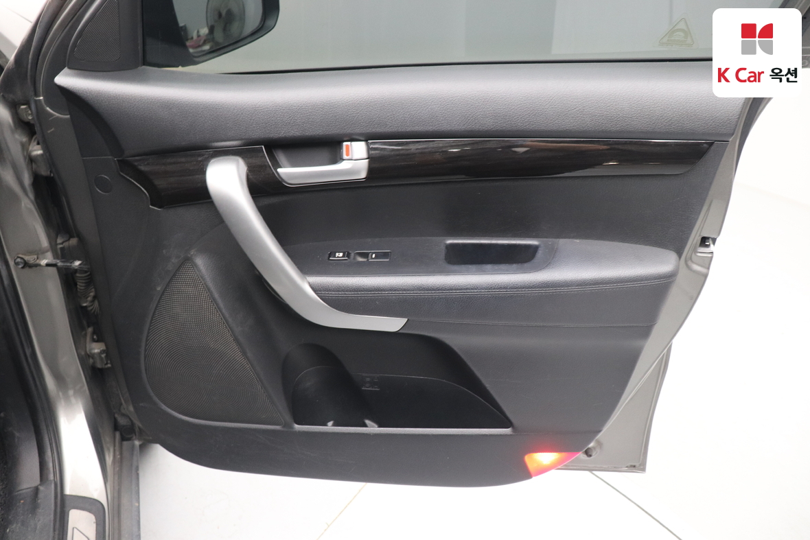 Kia Sorento - 30