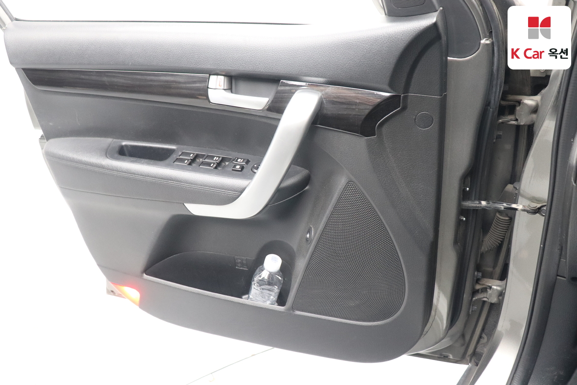 Kia Sorento - 8