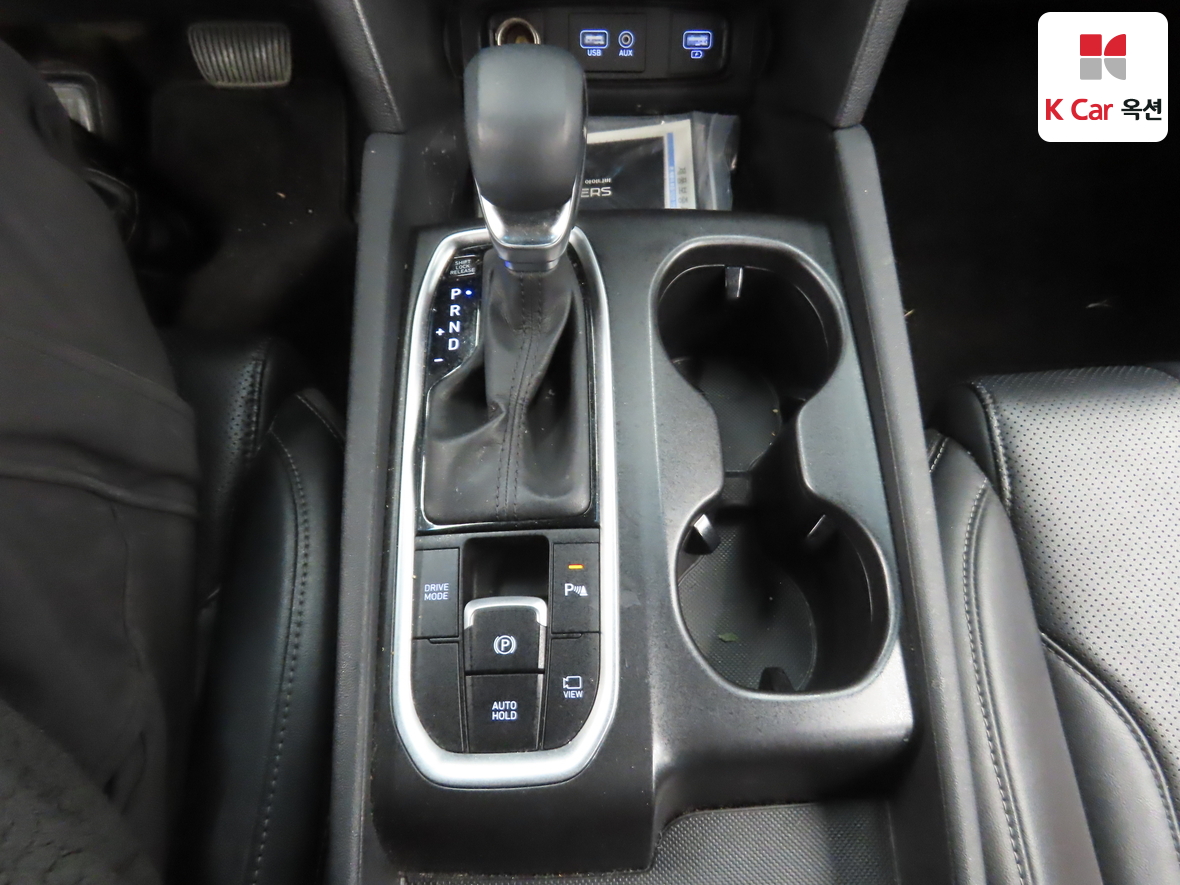 Hyundai SANTAFE - 16