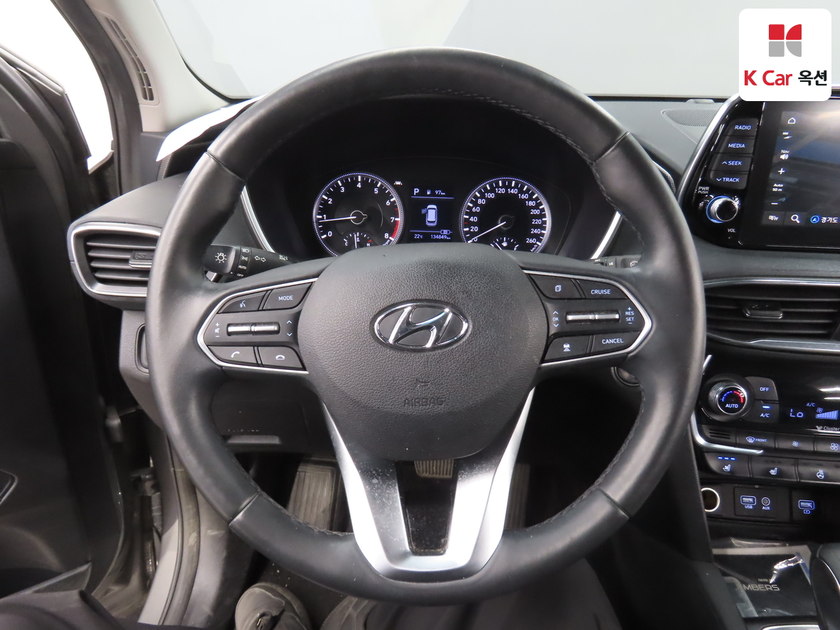 Hyundai SANTAFE - 10