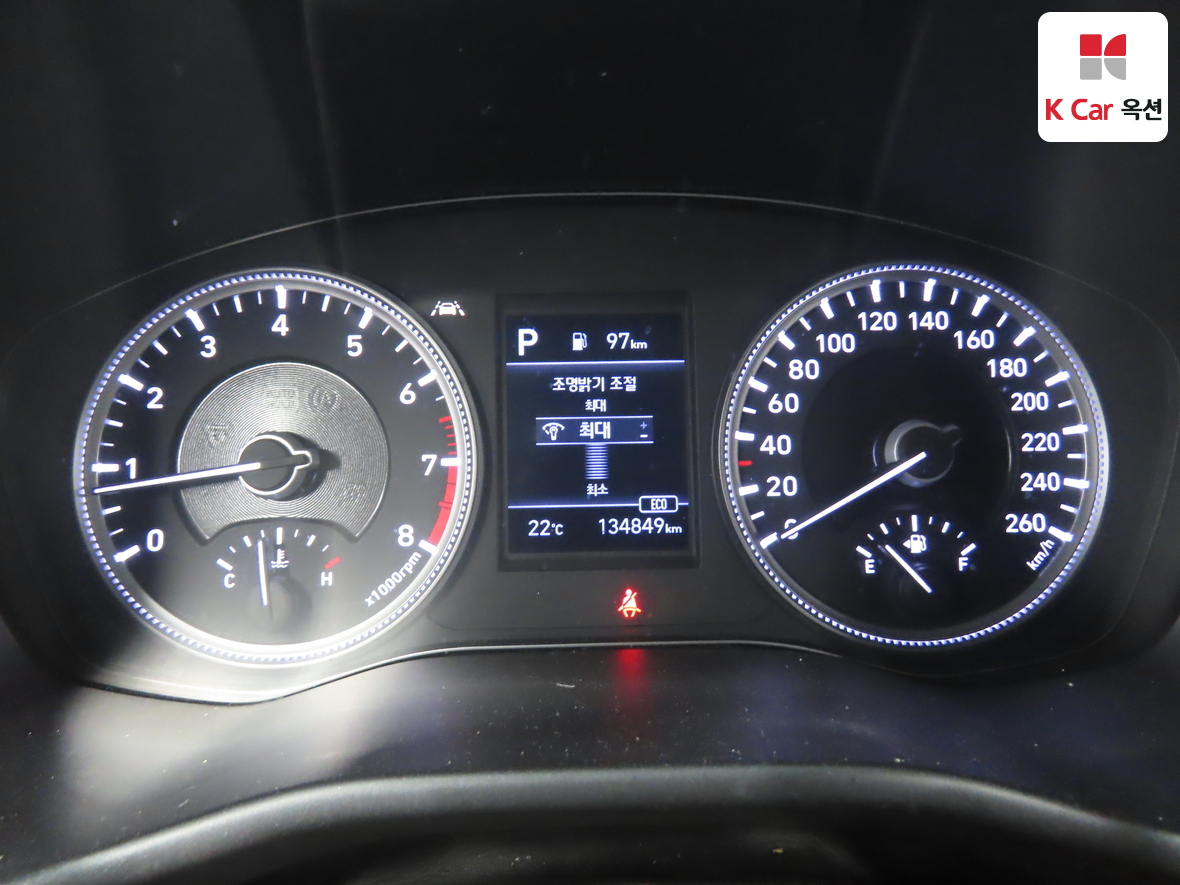Hyundai SANTAFE - 5