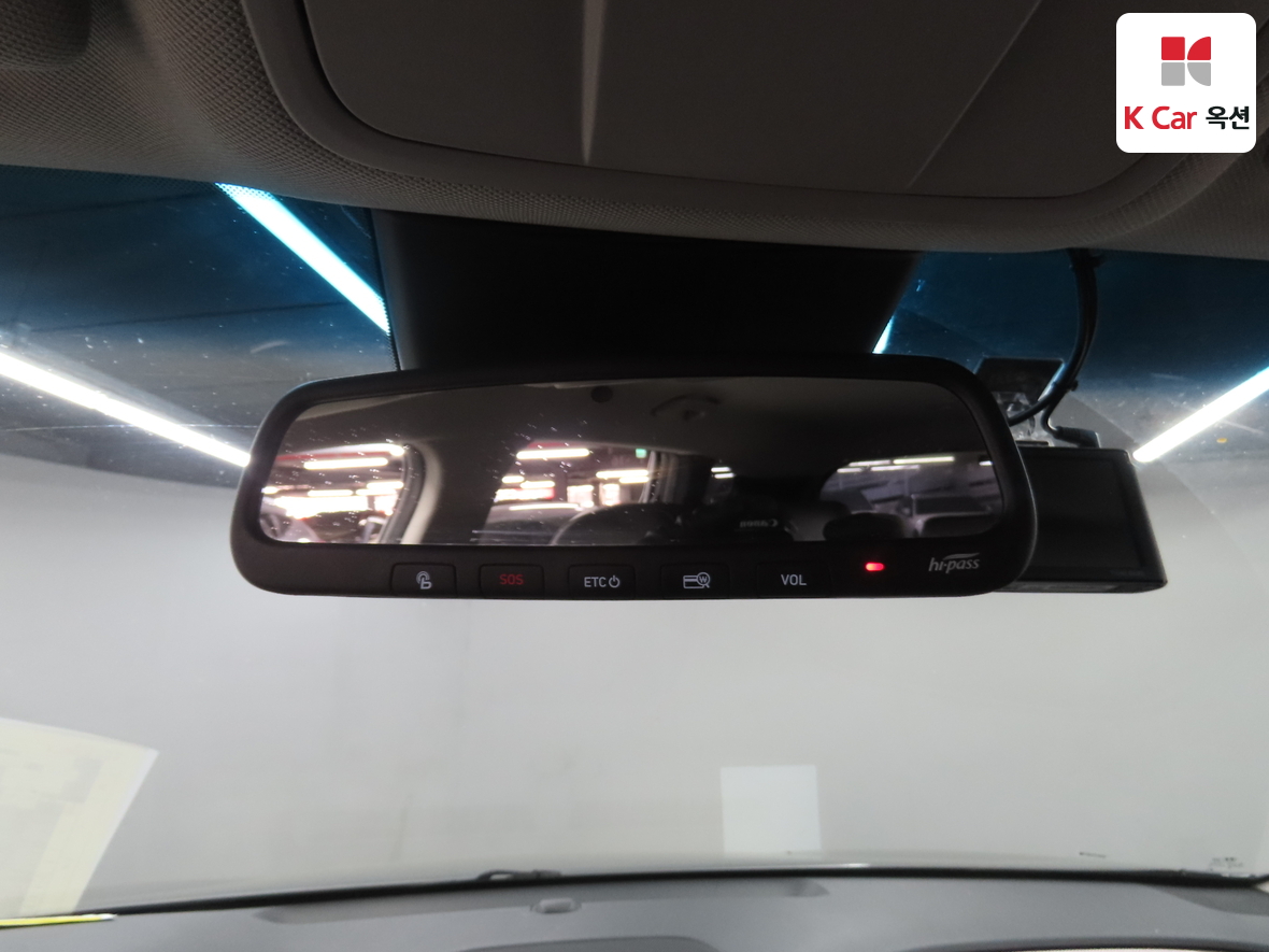 Hyundai SANTAFE - 13