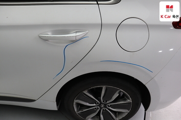 2019 - hyundai ioniq