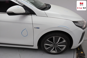 2019 - hyundai ioniq