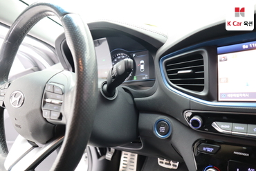 2019 - hyundai ioniq