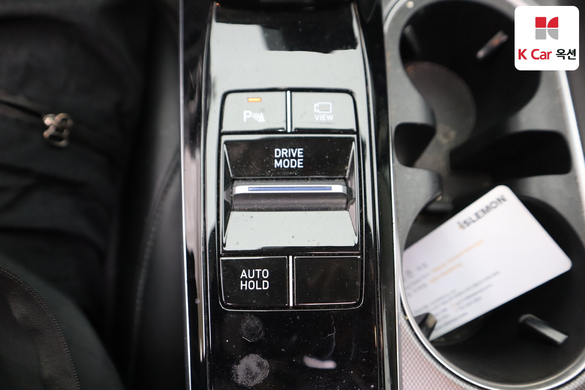 Hyundai Sonata - 17