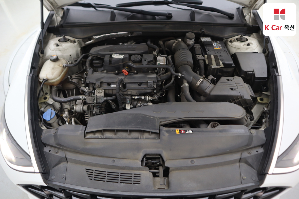 Hyundai Sonata - 34