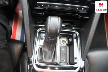 2020 - renault sm6