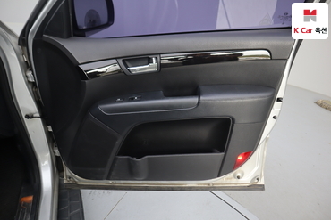 2012 - kia mohave