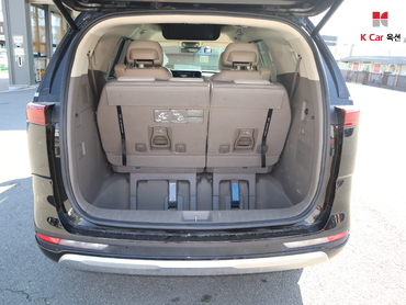 2022 - kia carnival