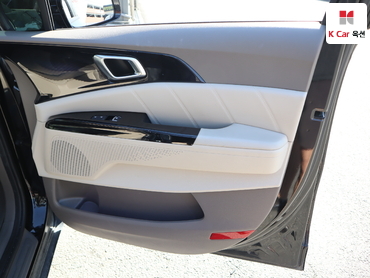 2022 - kia carnival