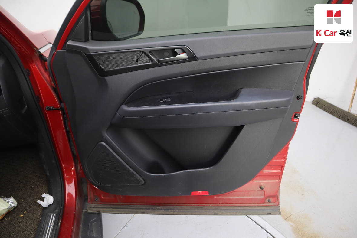 KG Mobility Rexton Sports Khan - 27