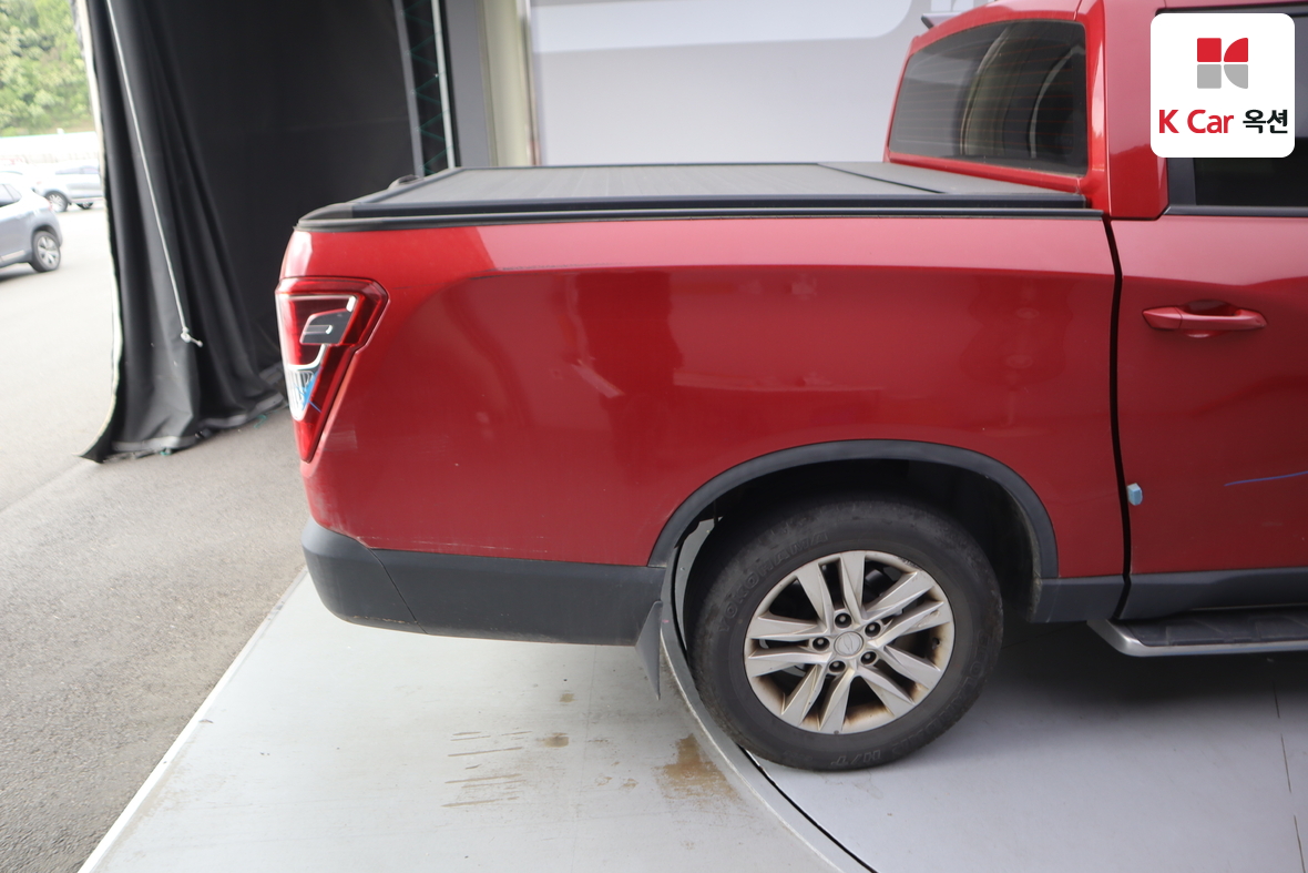 KG Mobility Rexton Sports Khan - 46