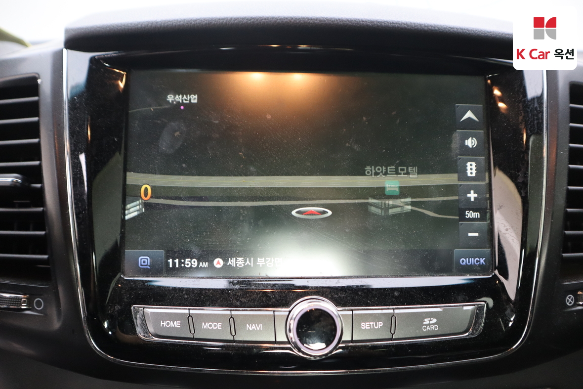 KG Mobility Rexton Sports Khan - 13
