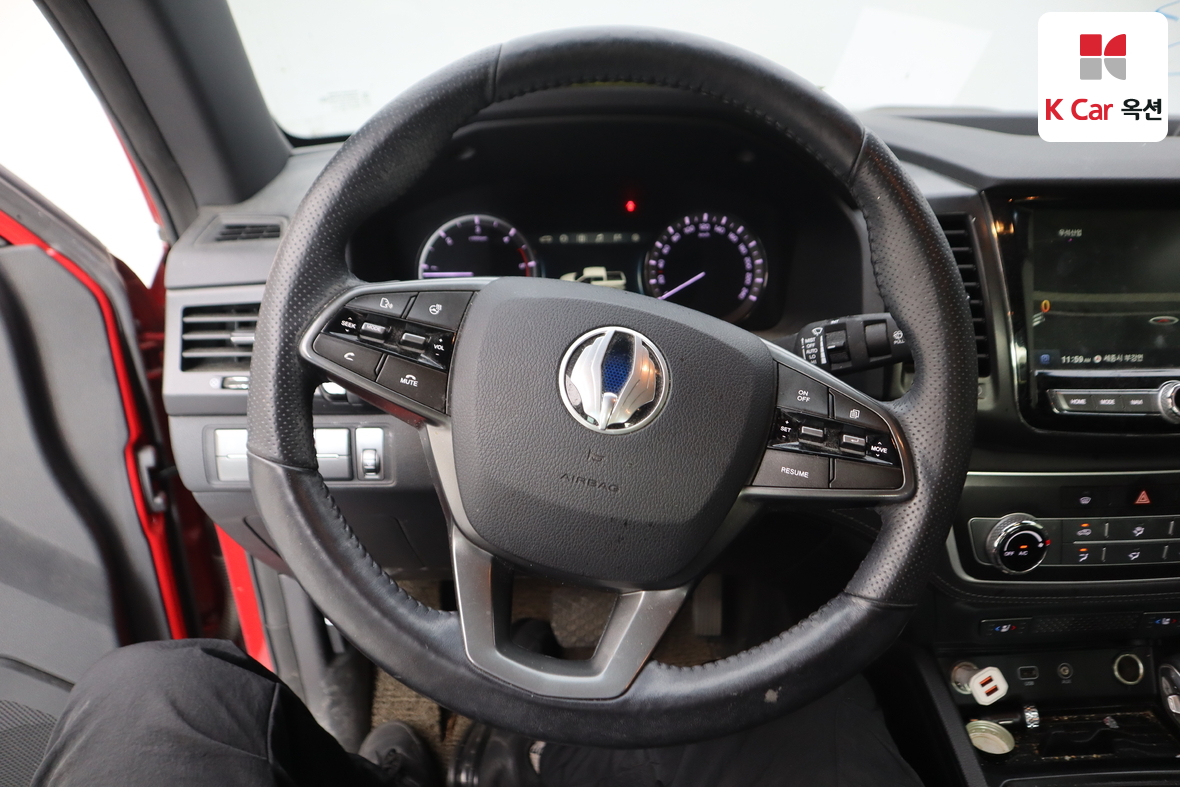 KG Mobility Rexton Sports Khan - 10