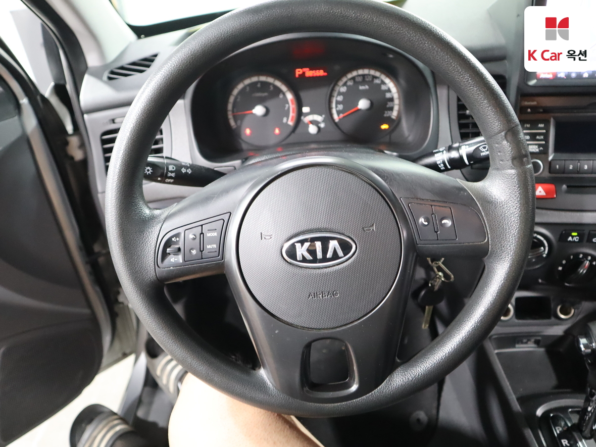 Kia Pride - 10