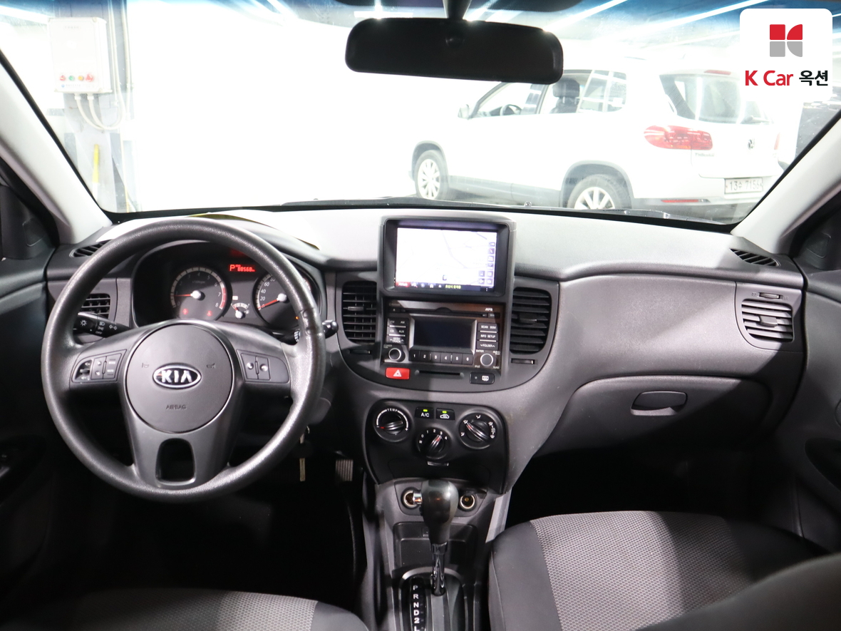 Kia Pride - 3
