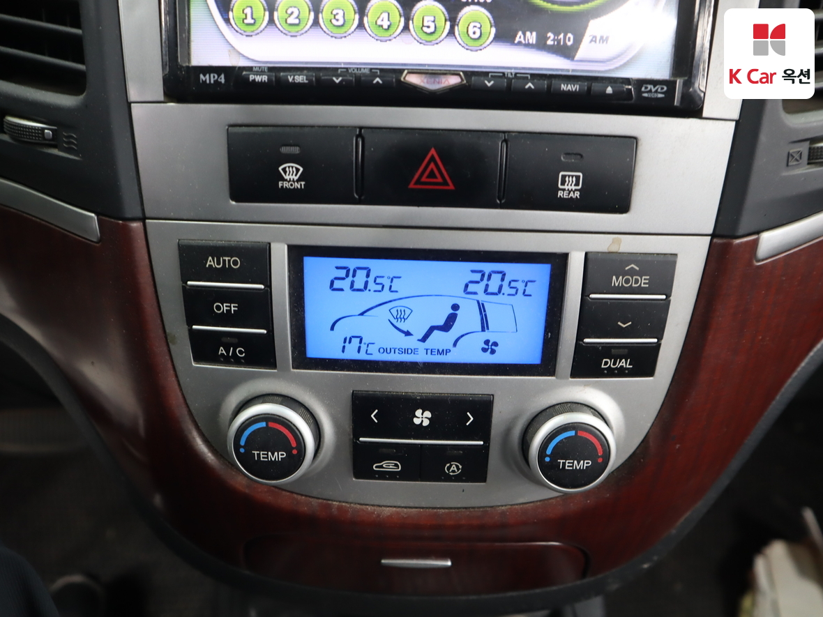 Hyundai SANTAFE - 15