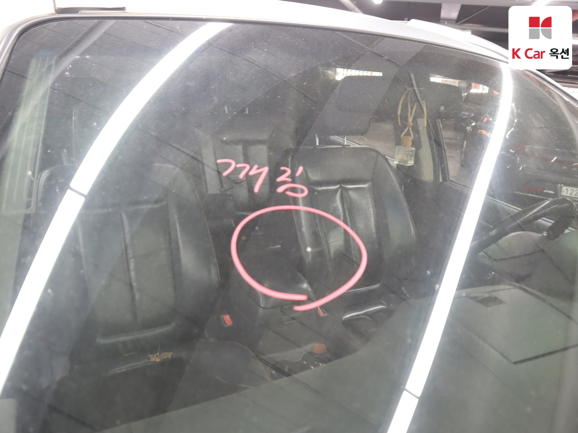 Hyundai SANTAFE - 37
