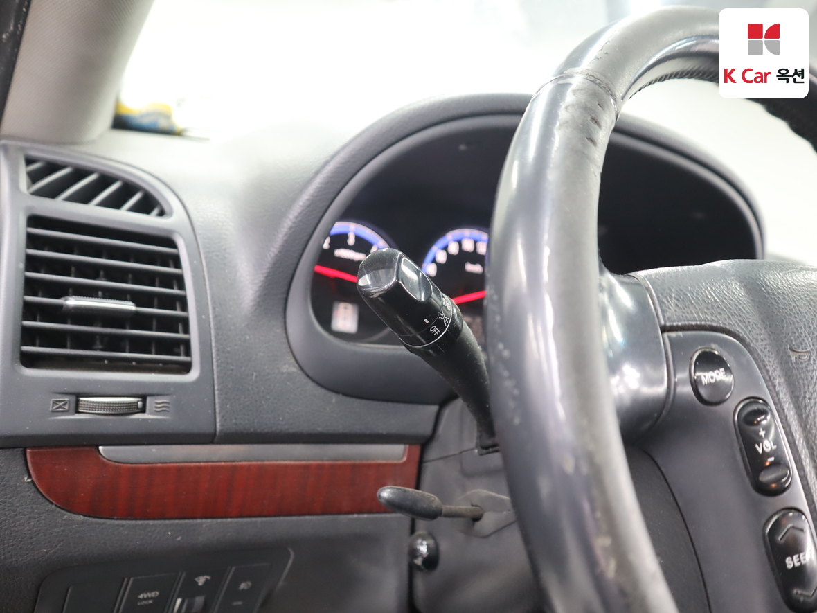 Hyundai SANTAFE - 9
