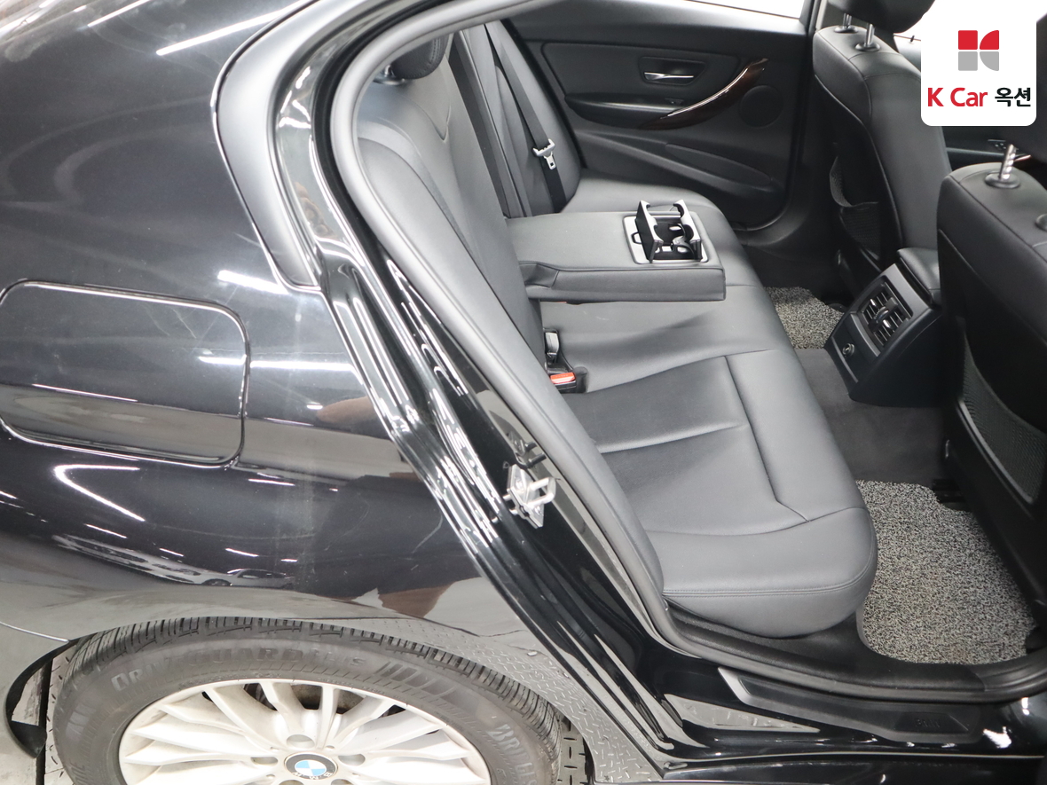 BMW 3 시리즈 - 28