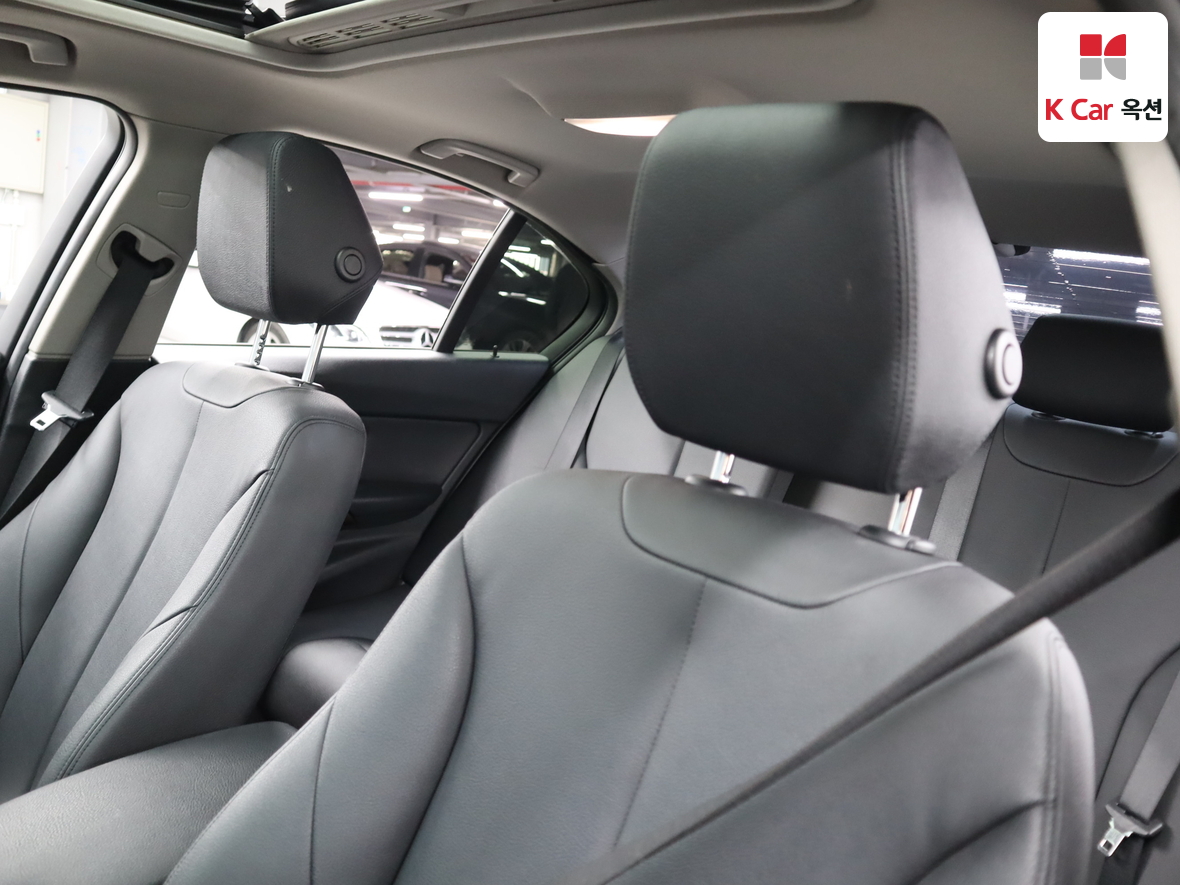 BMW 3 시리즈 - 19