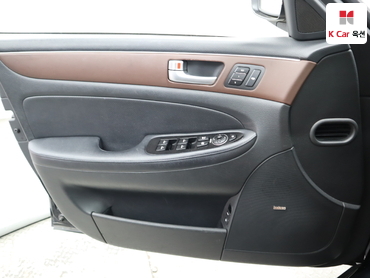 2012 - hyundai bh330