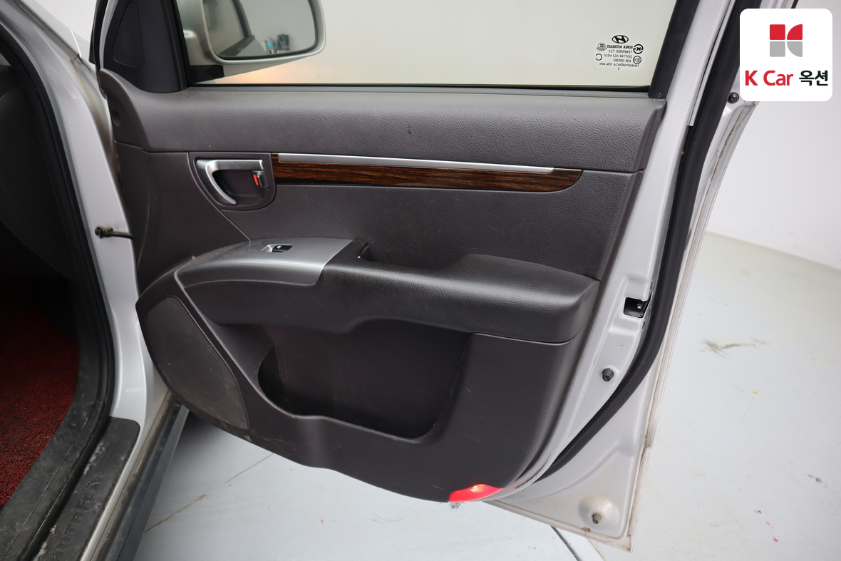Hyundai Santa Fe - 30